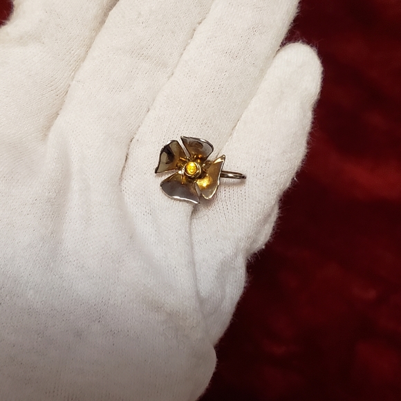 Flower Earrings vintage 1930s Sterling Silver screw back - Picture 2 of 8